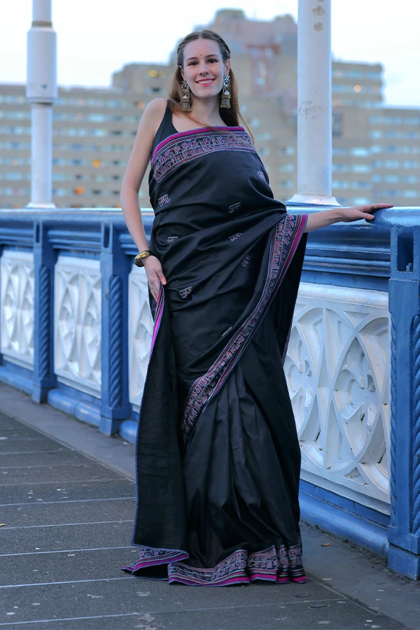 AKSHARA || BLACK DEVANAGARI SCRIPTURE SAREE