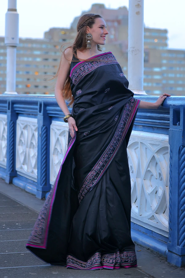 AKSHARA || BLACK DEVANAGARI SCRIPTURE SAREE Hover