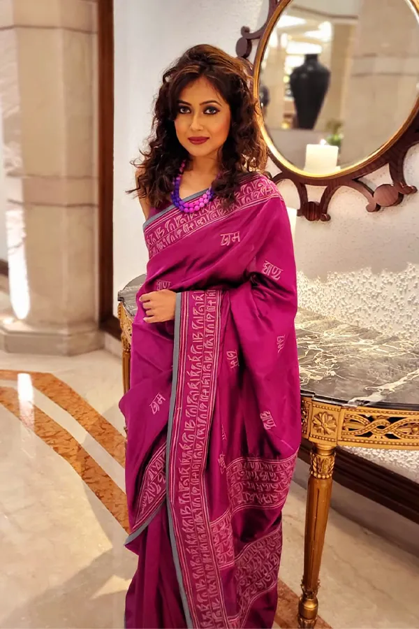 ANANYA || PURPLE DEVANAGARI SCRIPTURE SAREE Hover