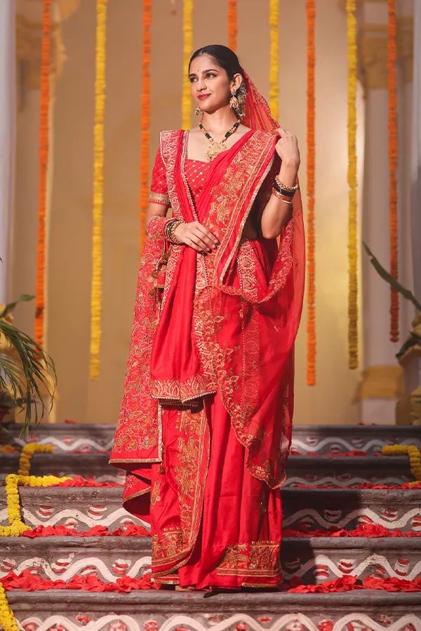 APSARA || BESPOKE RED BRIDAL WEDDING SAREE