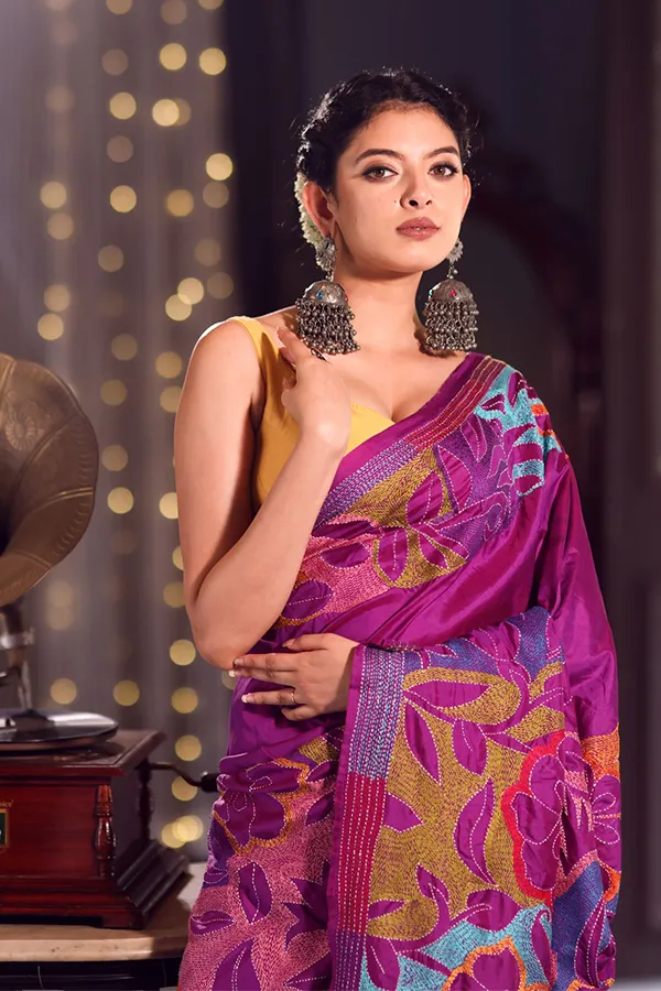 BASANT || PURPLE REFINED FLORAL KANTHA SAREE