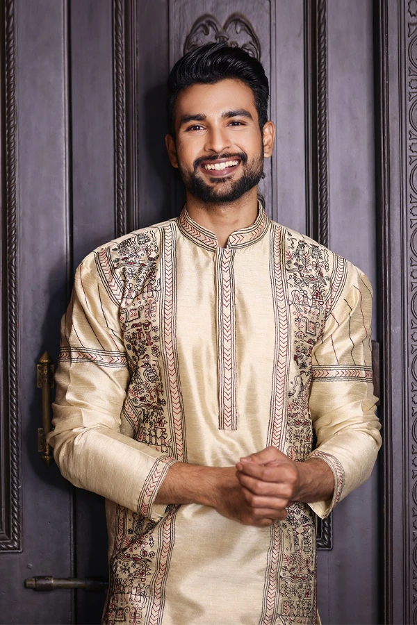 BEIGE HERITAGE MUDHOUSE ART KURTA