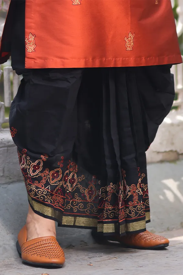 BLACK CREEPER DESIGN