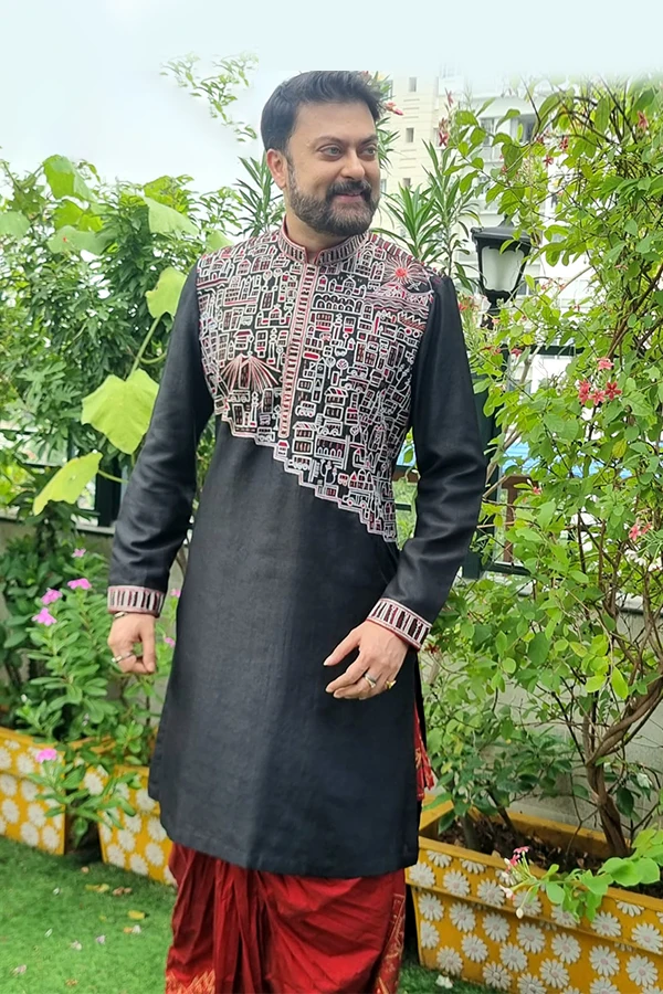 BLACK HERITAGE KOLKATA SKYLINE KURTA