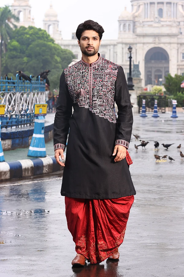 BLACK HERITAGE KOLKATA SKYLINE KURTA Hover