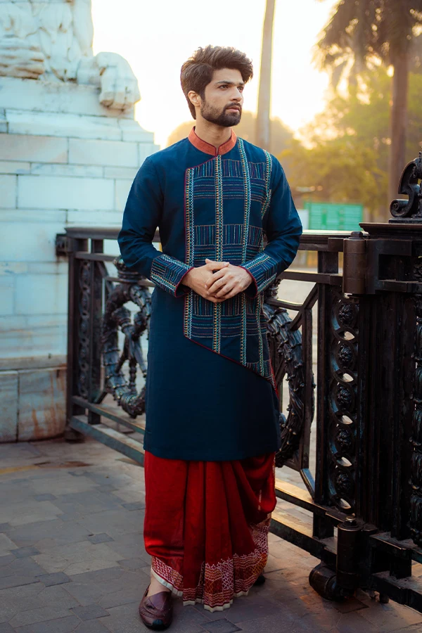 BLUE GEOMETRIC KANTHA EMBROIDERED KURTA