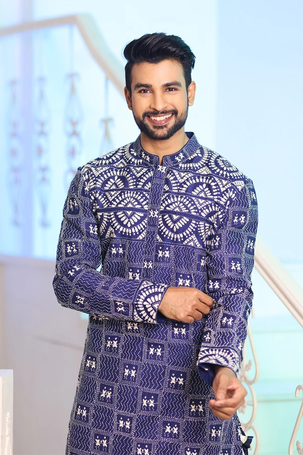 BLUE MINIATURE ART KANTHA EMBROIDERED KURTA Hover