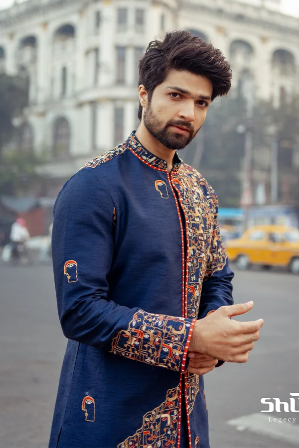 BLUE VINTAGE FACES REGAL ACHKAN