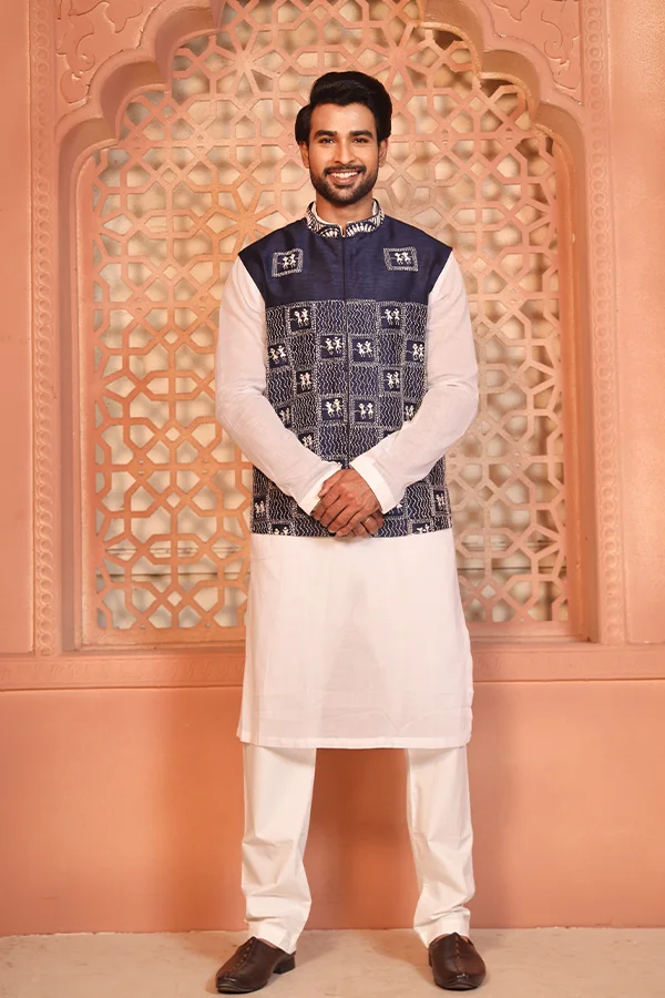 BLUE WARLI KANTHA HALF JACKET/BUNDI SET Hover