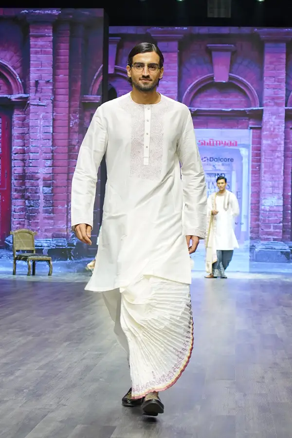 ETHNIC IVORY KURTA