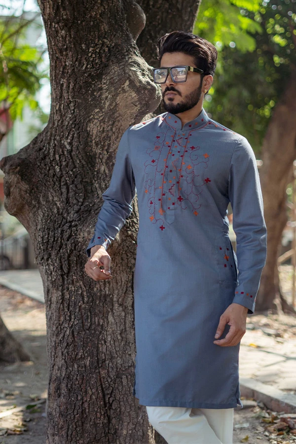 GREY FLORAL KANTHA KURTA Hover