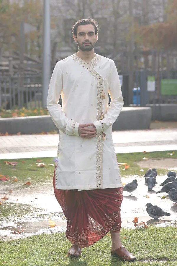 IVORY ZAMINDAR STYLE ANGRAKHA Hover