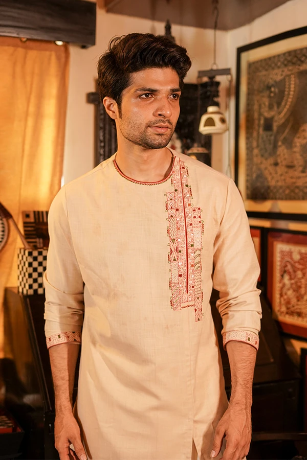 LIGHT PEACH KANTHA EMBROIDERED KURTA