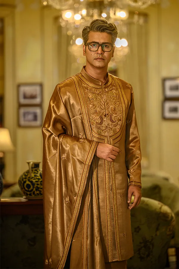 MAHARAJA GOLDEN EMBROIDERED DESIGNER SHERWANI SET Hover