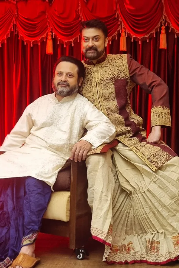 MAROON ROYAL ART EMBELLISHED SHERWANI SET Hover