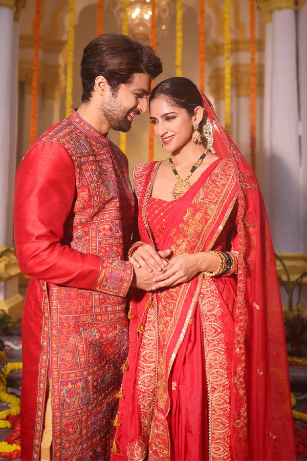 RED FAIRYTALE WEDDING GROOMSWEAR Hover