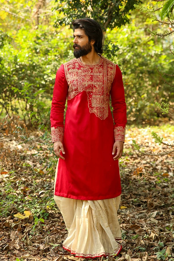 RED ROYAL FOLKLORE KURTA Hover