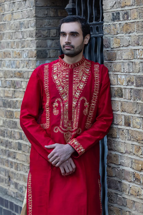 RED TRADITIONAL PAISLEY YOKE KURTA