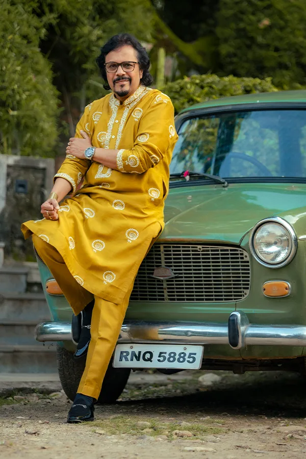 SANDSTONE FLORAL BOOTA KURTA SET