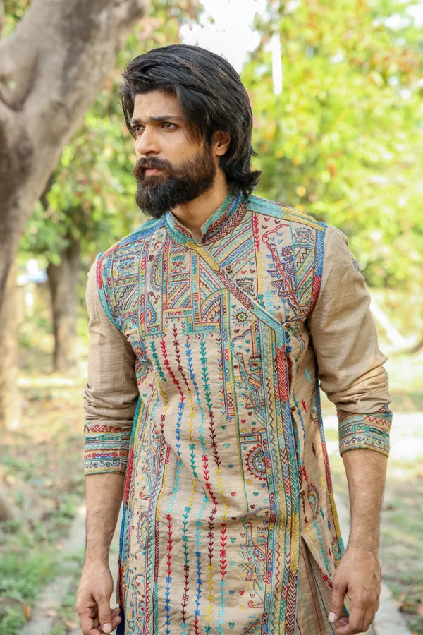 TUSSAR EXQIUSITE WEDDING SHORT ANGRAKHA Hover