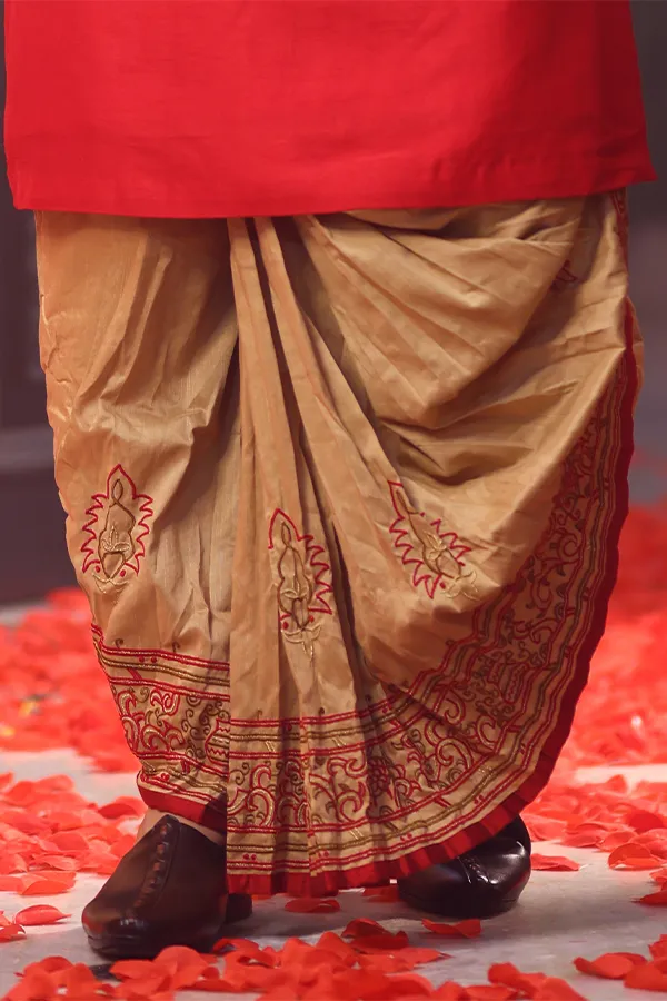 TUSSAR FLORAL DESIGN