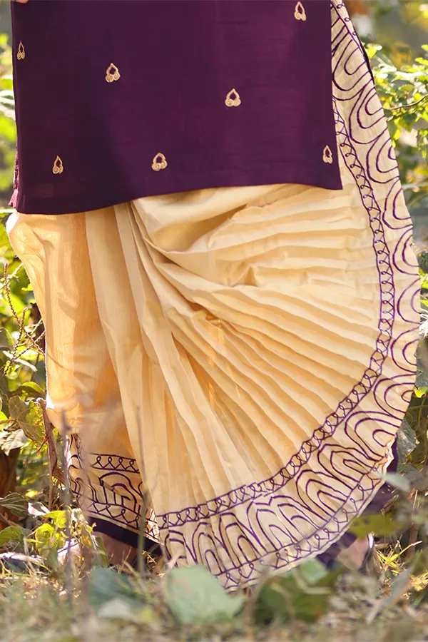 TUSSAR WINE MINAR DESIGN